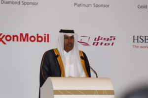 معالي رئيس مجلس الوزراء وزير الخارجية الشيخ حمد بن جاسم بن جبر آل ثاني يُلقي كلمة خلال إطلاق جهاز قطر للمشاريع الصغيرة والمتوسطة – 25 أبريل 2010