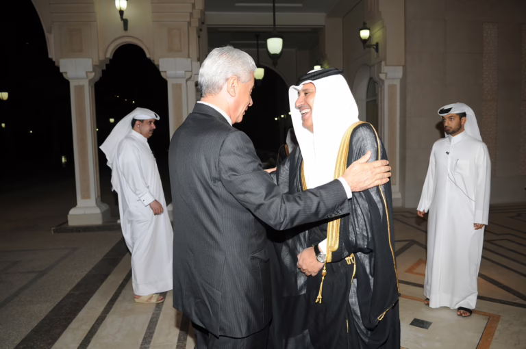 معالي رئيس مجلس الوزراء وزير الخارجية الشيخ حمد بن جاسم بن جبر آل ثاني يستقبل وزير الخارجية الليبي – 15 مايو 2010