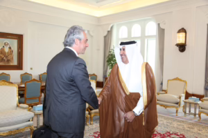 معالي رئيس مجلس الوزراء وزير الخارجية الشيخ حمد بن جاسم بن جبر آل ثاني يستقبل نائب وزير خارجية اليونان في الدوحة – 1 يونيو 2010
