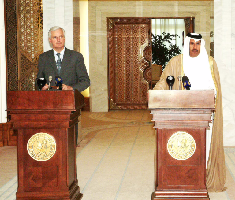 ولي العهد يستقبل وزير خارجية فرنسا – 1 سبتمبر 2004