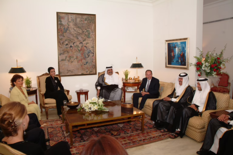 سمو الأمير حمد في زيارة إلى لبنان – 6 أكتوبر 2004