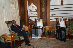 سمو الأمير حمد بن خليفة يستقبل الأمين العام للأمم المتحدة في الدوحة – 3 سبتمبر 2006