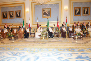 سمو الأمير الشيخ حمد بن خليفة آل ثاني يشارك في الجلسة التشاورية التاسعة لقادة دول مجلس التعاون في الرياض – 15 مايو 2007