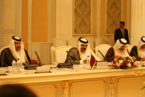 سمو الأمير حمد بن خليفة يعقد مباحثات ويشهد توقيع اتفاقيات في طاجيكستان – 27 أغسطس 2007