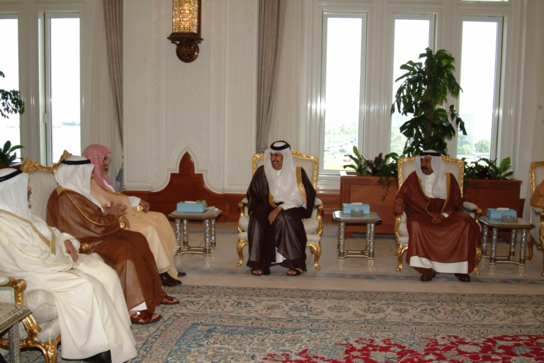 الشيخ حمد بن جاسم يستقبل رؤساء وأعضاء مجالس الشورى والنواب بدول مجلس التعاون – 21 نوفمبر 2007