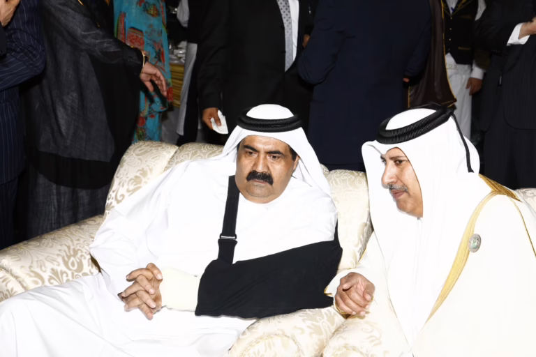 سمو الأمير الشيخ حمد بن خليفة آل ثاني يشارك في القمة العربية الثانية والعشرين في سرت – 27 مارس 2010