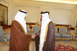 معالي رئيس مجلس الوزراء وزير الخارجية الشيخ حمد بن جاسم بن جبر آل ثاني يستقبل رئيس الهيئة العامة للسياحة والآثار بالمملكة العربية السعودية في الدوحة – 28 نوفمبر 2010