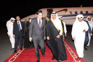 معالي رئيس مجلس الوزراء وزير الخارجية الشيخ حمد بن جاسم بن جبر آل ثاني يستقبل رئيس الوزراء الأردني سمير الرفاعي في الدوحة – 23 يناير 2011