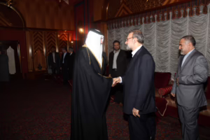 معالي رئيس مجلس الوزراء وزير الخارجية الشيخ حمد بن جاسم بن جبر آل ثاني يلتقي رئيس البرلمان الإيراني في الدوحة – 9 فبراير 2011