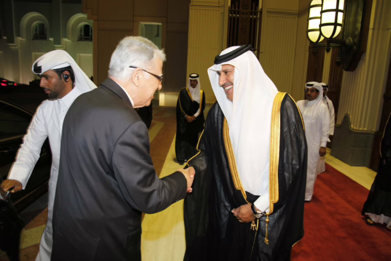 معالي رئيس مجلس الوزراء وزير الخارجية الشيخ حمد بن جاسم بن جبر آل ثاني يعقد مباحثات الدورة الرابعة للجنة العليا المغربية القطرية في الدوحة – 23 فبراير 2011