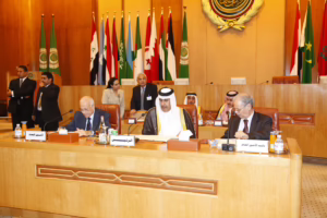 معالي رئيس مجلس الوزراء وزير الخارجية الشيخ حمد بن جاسم بن جبر آل ثاني يترأس الاجتماع الطارئ لجامعة الدول العربية في القاهرة – 16 أكتوبر 2011