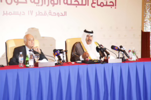 معالي رئيس مجلس الوزراء وزير الخارجية الشيخ حمد بن جاسم بن جبر آل ثاني يعقد مؤتمرًا صحفيًا في الدوحة – 17 ديسمبر 2011