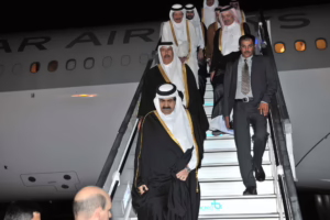 سمو الأمير الشيخ حمد بن خليفة آل ثاني يصل إلى كولومبيا في زيارة رسمية – 14 فبراير 2013