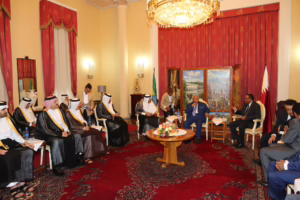 سمو الأمير الشيخ حمد بن خليفة آل ثاني يصل إلى إثيوبيا في زيارة رسمية – 10 أبريل 2013