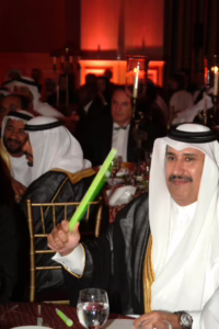 سمو الأمير الشيخ حمد بن خليفة آل ثاني يفتتح حفل العشاء الخيري «أيادي الخير إلى آسيا» في الدوحة – 16 نوفمبر 2005