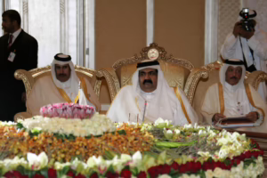 سمو الأمير الشيخ حمد بن خليفة آل ثاني يشارك في الجلسة المغلقة والختامية للقمة الخليجية السادسة والعشرين في أبوظبي – 19 ديسمبر 2005