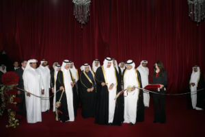 معالي رئيس مجلس الوزراء وزير الخارجية الشيخ حمد بن جاسم بن جبر آل ثاني يفتتح معرض الدوحة الخامس للمجوهرات والساعات في الدوحة – 12 فبراير 2008