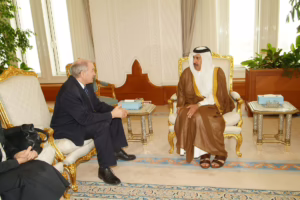 معالي رئيس مجلس الوزراء وزير الخارجية الشيخ حمد بن جاسم بن جبر آل ثاني يستقبل رئيس وزراء ولاية بافاريا غونتر بيكشتاين في الدوحة – 17 مارس 2008