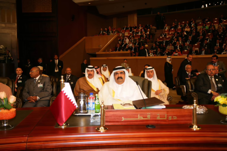 سمو الأمير الشيخ حمد بن خليفة آل ثاني يشارك في أعمال القمة العربية العشرين في دمشق – 29 مارس 2008